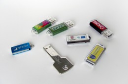 USB atmintinių pavizdžiai